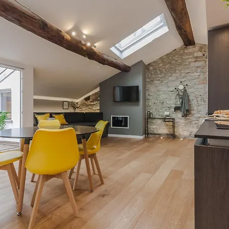 Casa Rusconi Daire Como