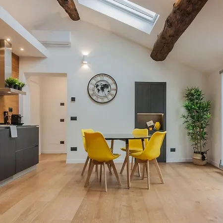 Casa Rusconi Lägenhet Como