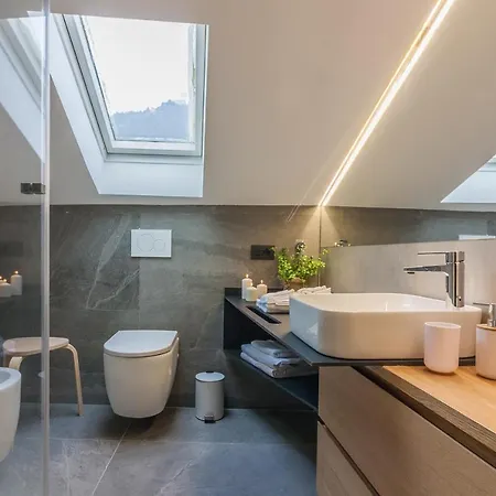 Casa Rusconi Daire Como